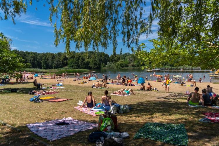 Na dworze upał, Wrocław zamyka kąpieliska. Nie ma pieniędzy!