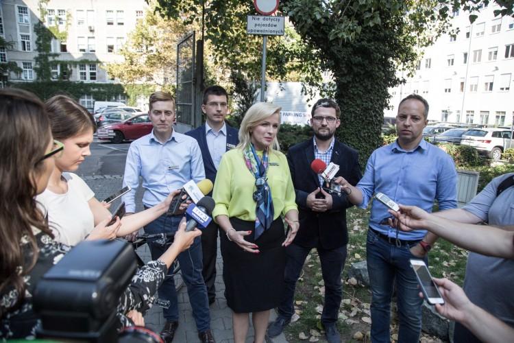 Bezpartyjny Wrocław do urzędników: podzielcie się parkingiem z wrocławianami