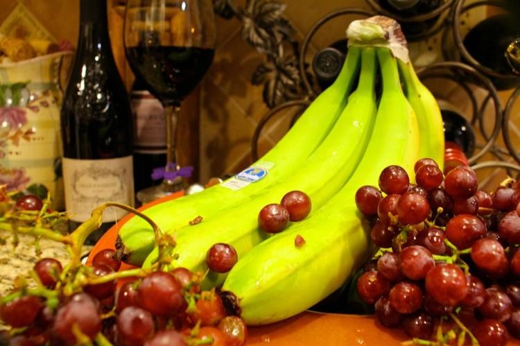 Wrocław: włamali się do zamkniętego sklepu, bo zabrakło im wódki i bananów