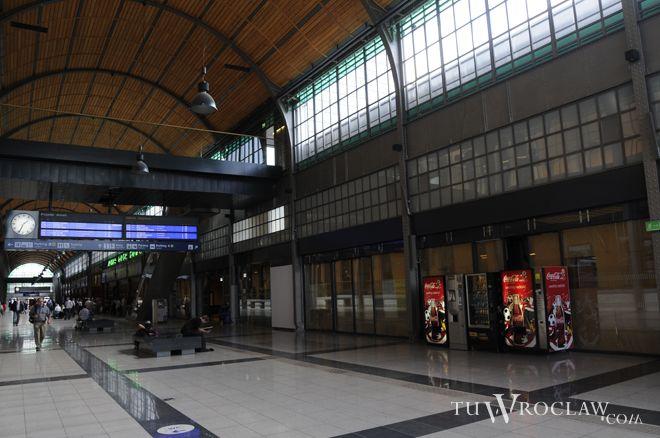 Wrocławski Dworzec Główny ubarwią niezwykłe szklane dzieła sztuki