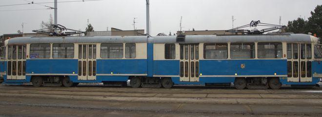 We Wrocławiu zostanie jeden ogórek, ale pasażerowie nim jeździć nie będą