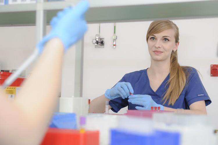Wrocławski Biobank szuka dawców. Dobrowolnie można przekazać materiał do badań