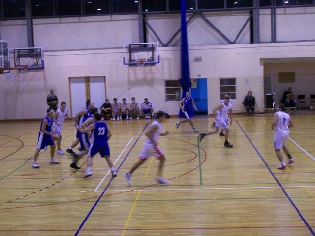 Novotel Wro-Basket: Gerpol na kolanach