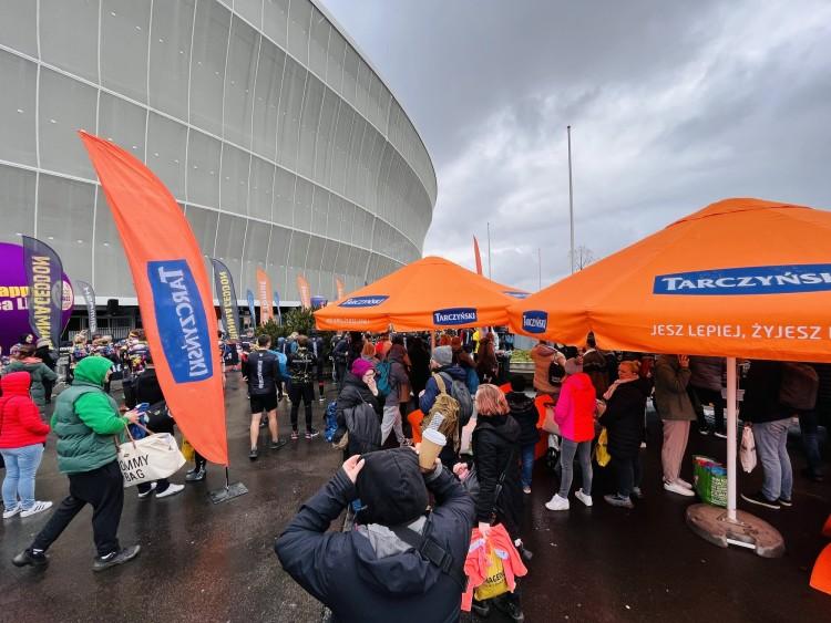 Wrocław: Zlot food trucków na Tarczyński Arena. Sprawdź, co tu zjesz! [ZDJĘCIA]