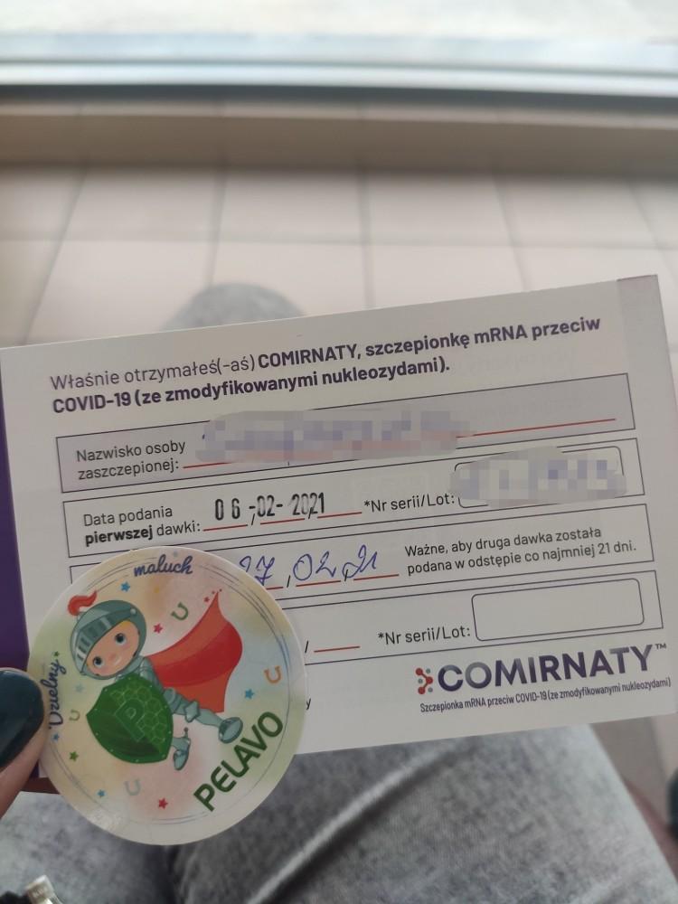 Oni już się zaszczepili na COVID-19. 