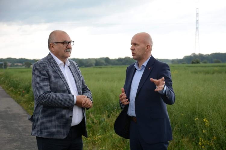 Bez rewolucji, ale sprawnie zarządzać. Rozmowa z Mariuszem Michałowskim, kandydatem na wójta Gminy Oława