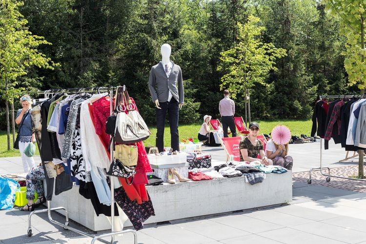 Pierwszy pchli targ w Centrum Historii Zajezdnia [ZDJĘCIA]