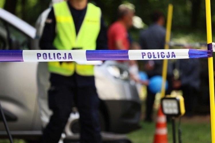 Tragiczny wypadek pod Wrocławiem. Nie żyje kierowca alfy romeo