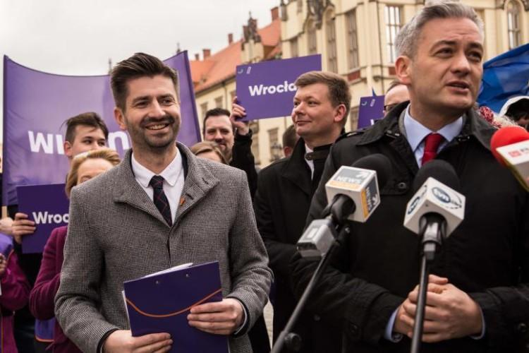 Wiosna Biedronia organizuje pokaz filmu Sekielskich we Wrocławiu