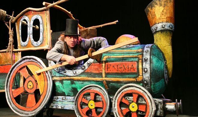 Zaczarowana Kolomotywa  spektakl Wrocławskiego Teatru Dla Dzieci