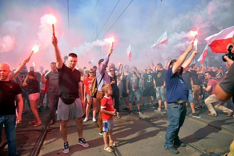 Godzina „W”. Wrocław uczcił pamięć Powstańców Warszawskich [ZDJĘCIA, WIDEO]
