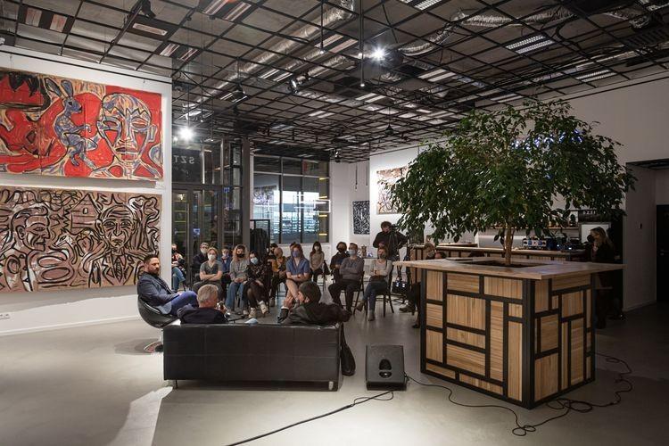 Nowe patio galerii sztuki. Będzie miejscem koncertów i pokazów filmów [ZOBACZ]