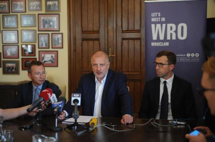 Rozmowy zawieszone, a Śląsk ciągle bez dotacji. Czy miasto wróci do rozmów z G. Ślakiem?