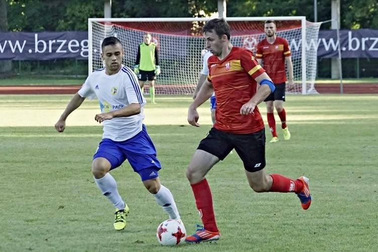 Bolesny falstart 1KS-u. Ślęza rozgromiona w Brzegu