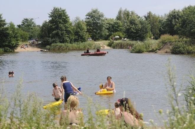 Popularne kąpielisko we Wrocławiu zamknięte. Powód? Sinice