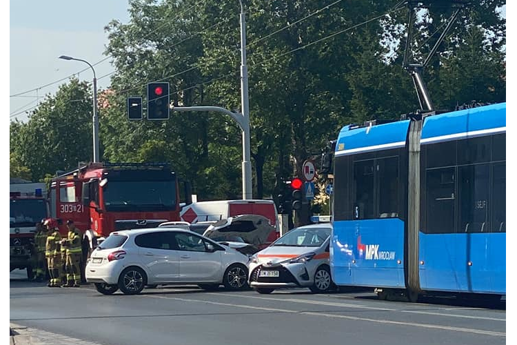 Krakowska po raz drugi. Gigantyczne korki po wypadku