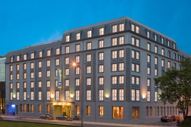 Znany hotel położony w centrum Wrocławia zmienia właściciela. Będzie się nazywał...