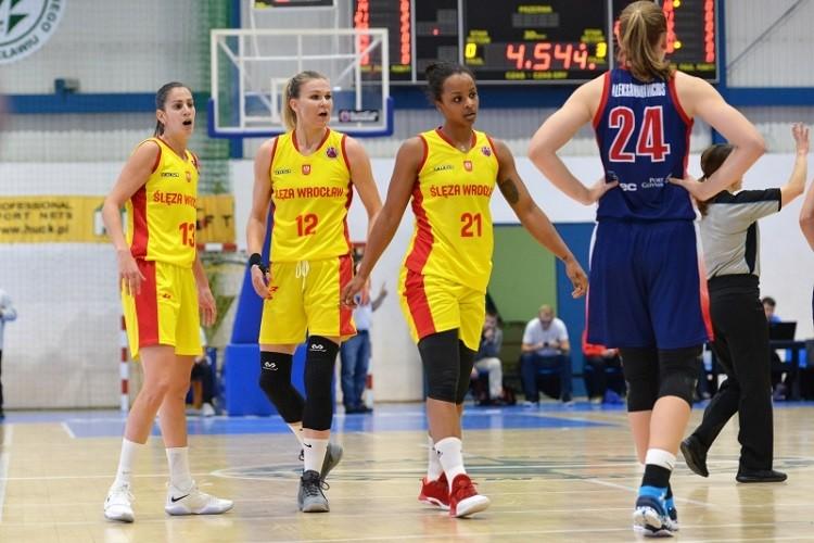 Gdynia po raz trzeci. Czy Ślęza znów zaskoczy Basket 90? [ZAPOWIEDŹ]