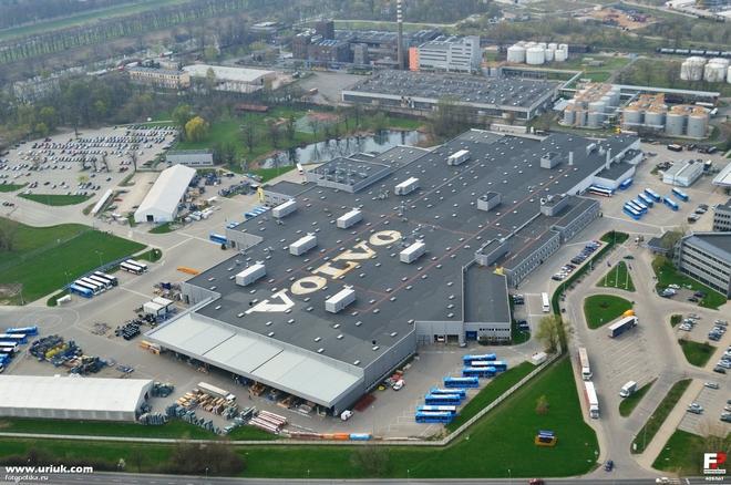 Na Swojczycach stanie nowy biurowiec. Będą w nim pracować informatycy Volvo