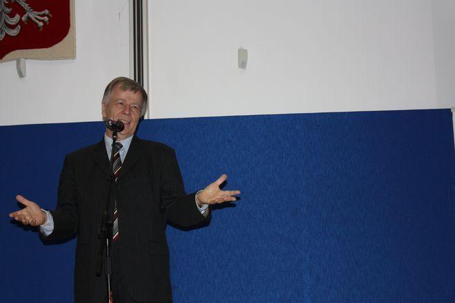 E-polszczyzna według profesora Miodka