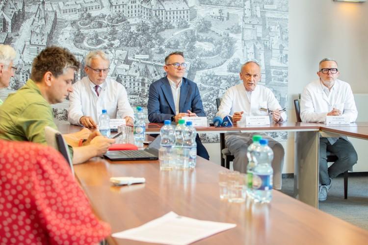 We Wrocławiu powstanie Centrum Neurologii i Neurochirurgii. Będą leczyć udary