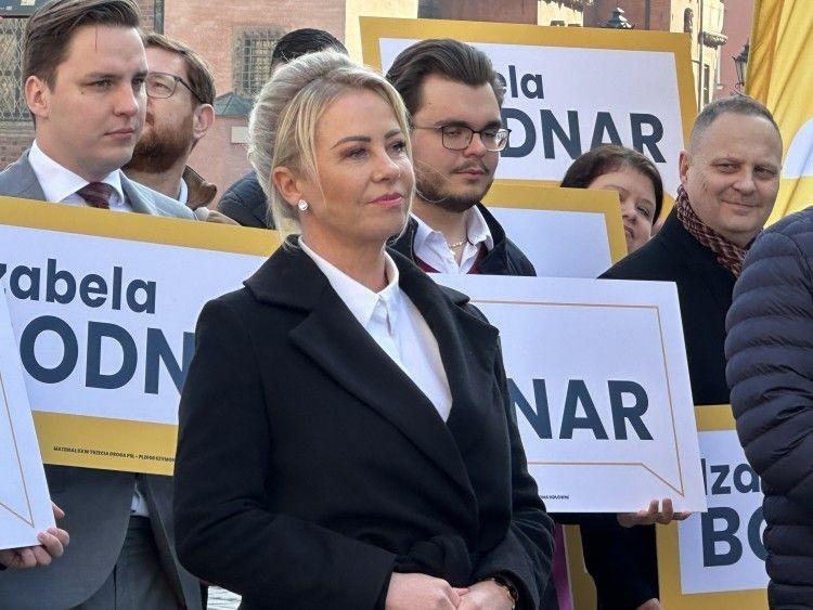 Była kandydatka na prezydenta Wrocławia usunięta  z dwóch komisji. Z partii też?
