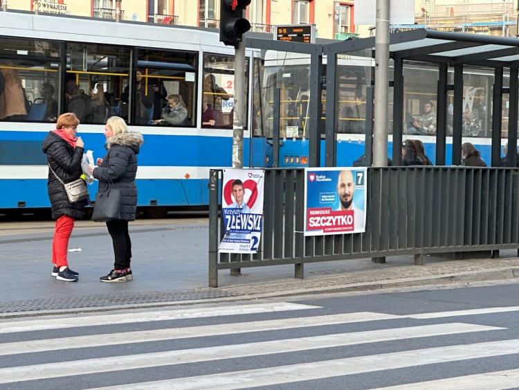 Kandydaci sprofanowali park kulturowy. Straż miejska: Są usprawiedliwieni