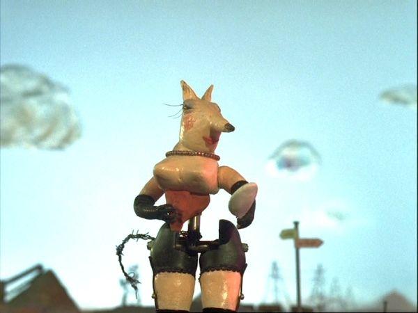 „Nuku” po estońsku znaczy „marionetka”
