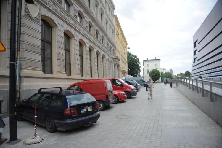 Grzechy wrocławskich kierowców. Czy kiedyś nauczą się kultury? [ZDJĘCIA, WIDEO]