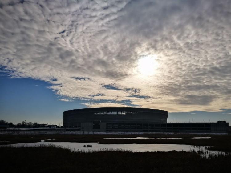 Nowość! Membrana Stadionu Wrocław posłuży za ekran kina samochodowego