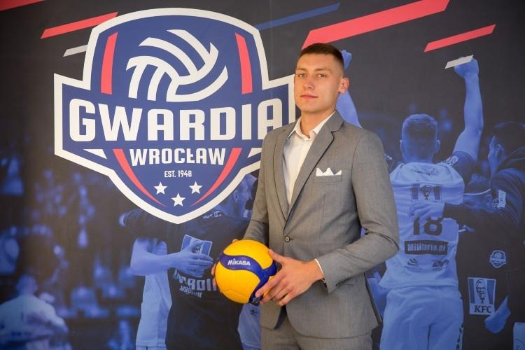 KFC Gwardia Wrocław pozyskała drugiego rozgrywającego