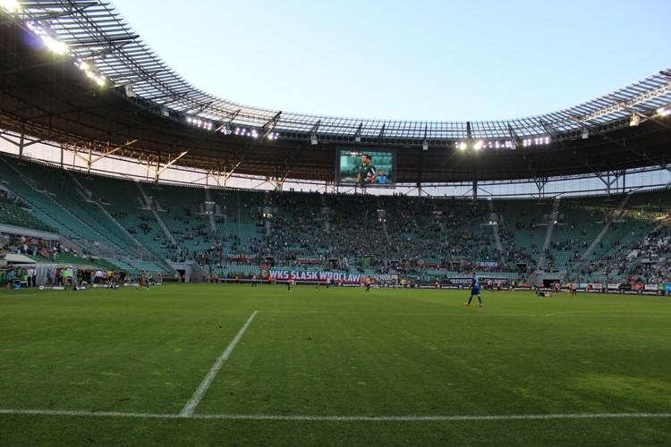 Śląsk rozpoczyna transferową ofensywę. Sześciu nowych piłkarzy przy Oporowskiej!