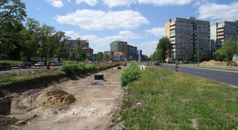 Kłopoty z remontem Legnickiej, czyli 4 przesiadki do Leśnicy o miesiąc dłużej