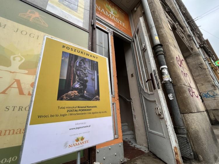 Wrocław: Kradzież na Podwalu. Krasnal Jogin poszukiwany
