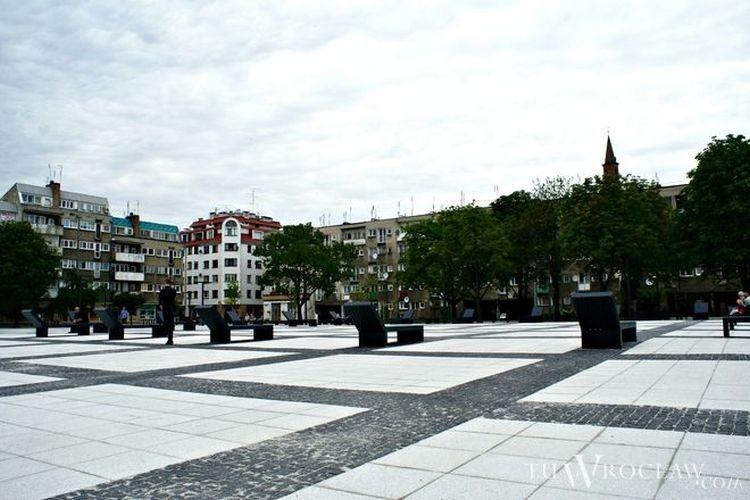 Aktywiści chcą powrotu fontanny Neptuna na plac Nowy Targ. Złożyli petycję do prezydenta
