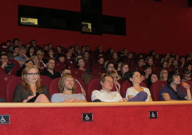 Poruszający film 5 Rozbitych Kamer wygrał 9 Festiwal Planete+ DOC we Wrocławiu