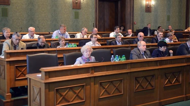 PO testuje nowoczesność i lewicowość koalicji Sutryka. Będzie ponowne głosowanie ws. in vitro