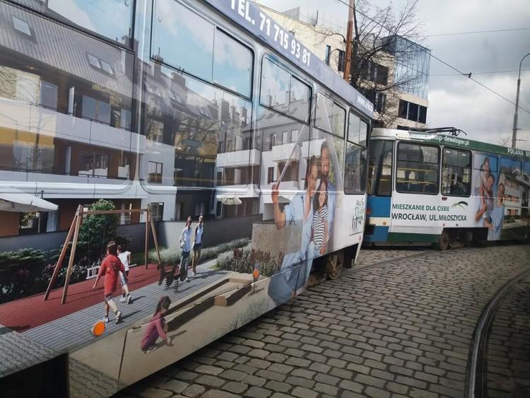 Wykolejenie tramwaju przy dworcu PKP. Były utrudnienia