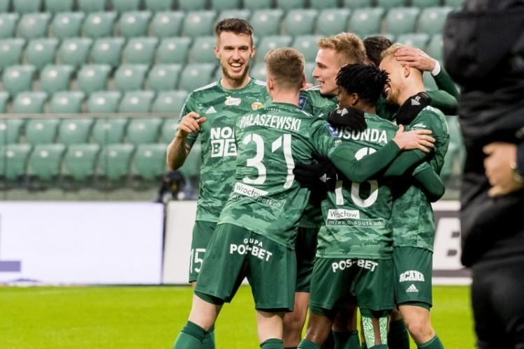 Ku zwycięstwu w hiszpańskim stylu! Śląsk Wrocław wygrywa na wyjeździe z Wartą Poznań