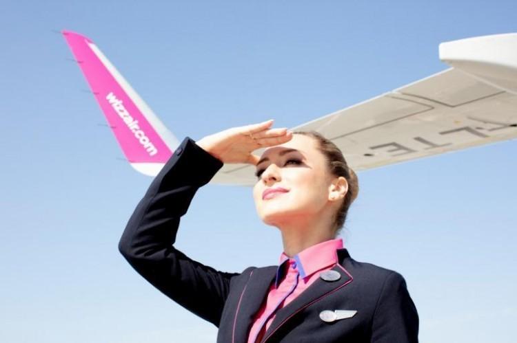 Wrocław: praca w przestworzach. Linie lotnicze Wizz Air szukają personelu pokładowego