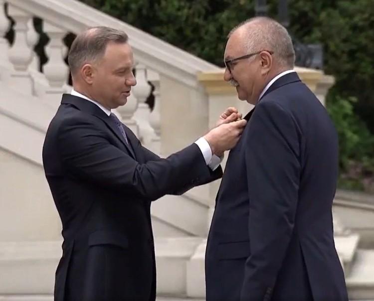 Krzyż kawalerski dla marszałka województwa