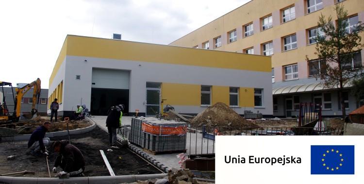 Poprawiają się warunki leczenia skutków koronawirusa