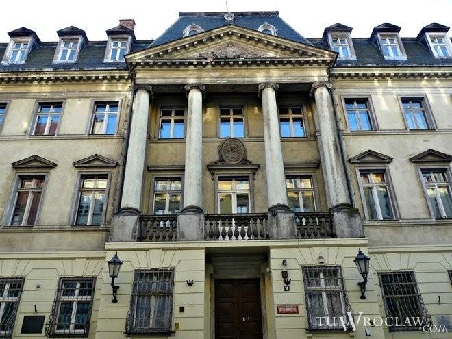 Wrocławski pałac planem filmowym. Będą utrudnienia w centrum