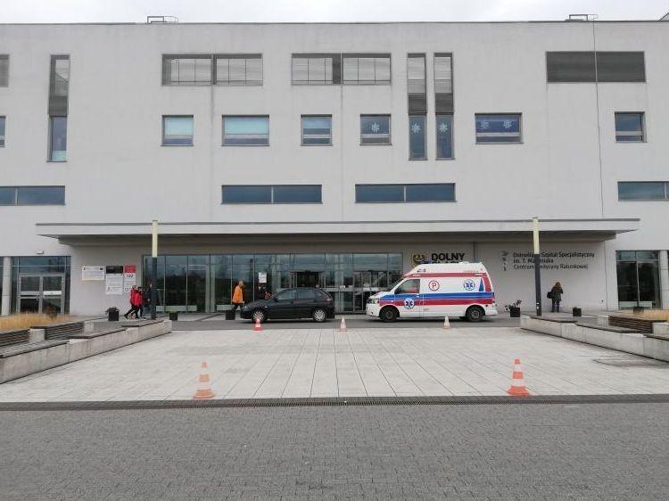 Wrocławski SOR znów otwarty. Ratownicy wrócili ze zwolnień lekarskich