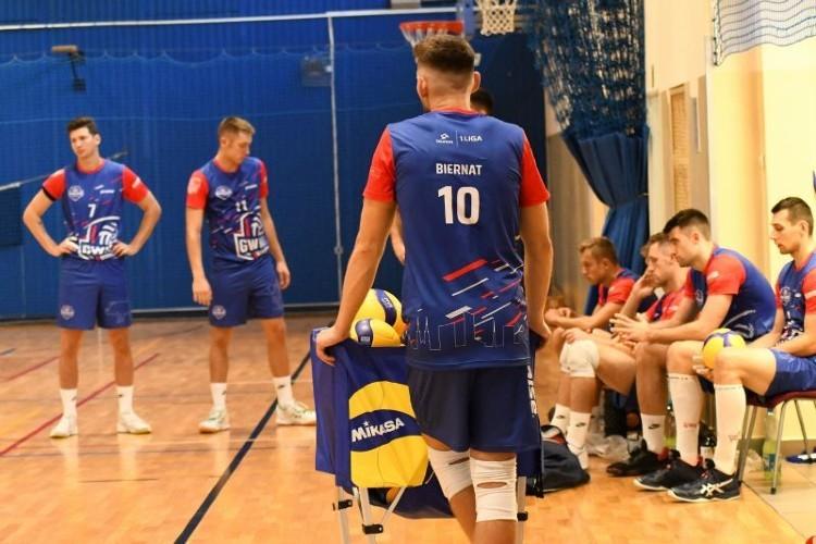 Siatkarze Gwardii Wrocław przywitają się z Halą Orbita