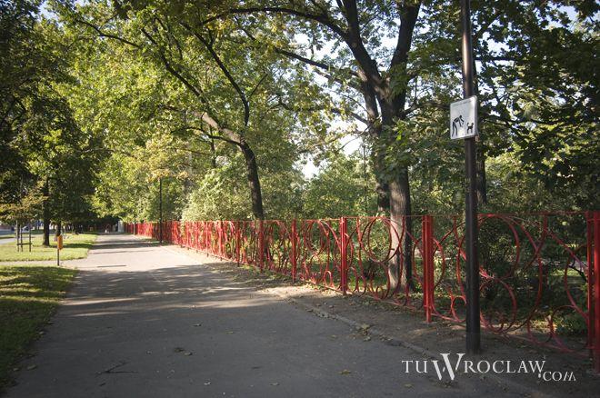 Para blogerów wzięła pod lupę wrocławskie parki. Które wypadły najlepiej, a w których jest kiepsko?