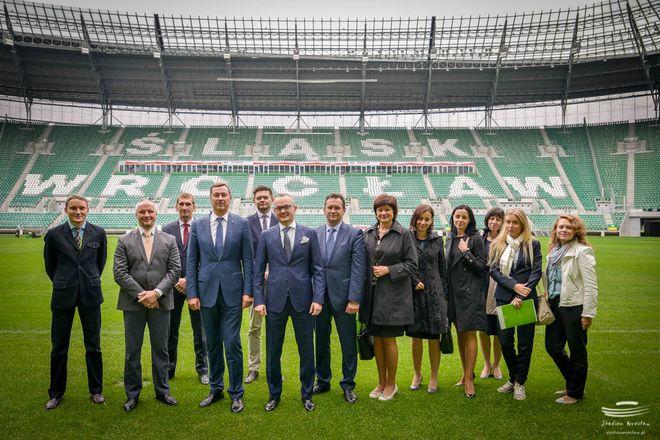 Władze litewskiego Wilna będą korzystać z modelu biznesowego zarządzania Stadionem Wrocław