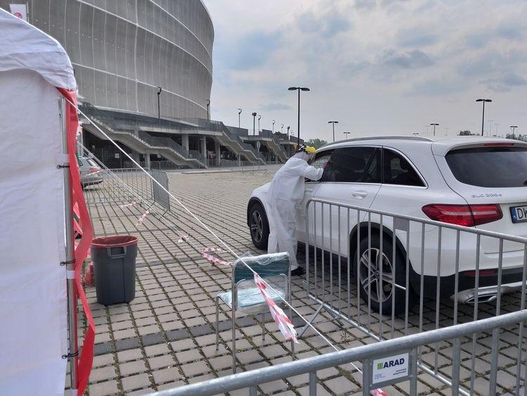 Od poniedziałku znów będzie można sobie zrobić test na koronawirusa. Koszt: 470 zł