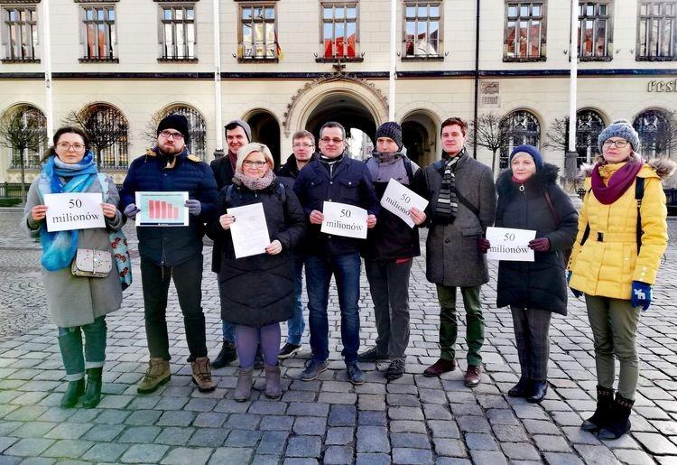 Napisali list do Sutryka. Proszą o „naprawę” WBO i spotkanie