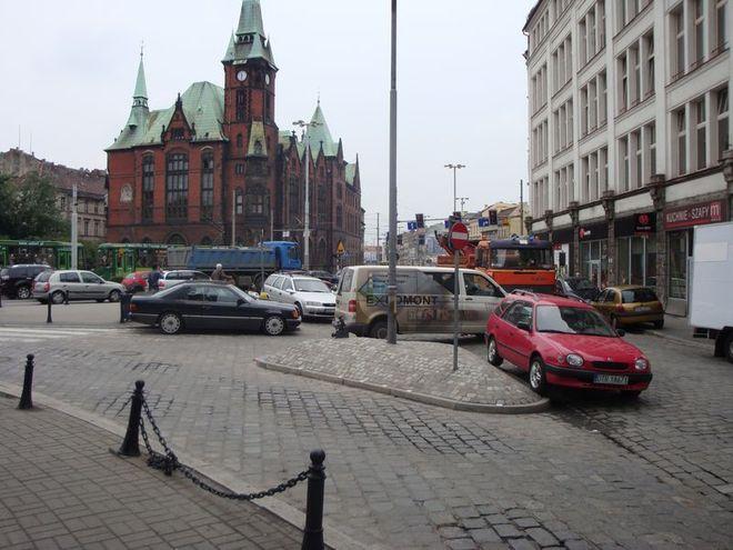 Wrocławskie tramwaje i autobusy też odpoczną w czasie majówki [ZMIANY W KOMUNIKACJI]